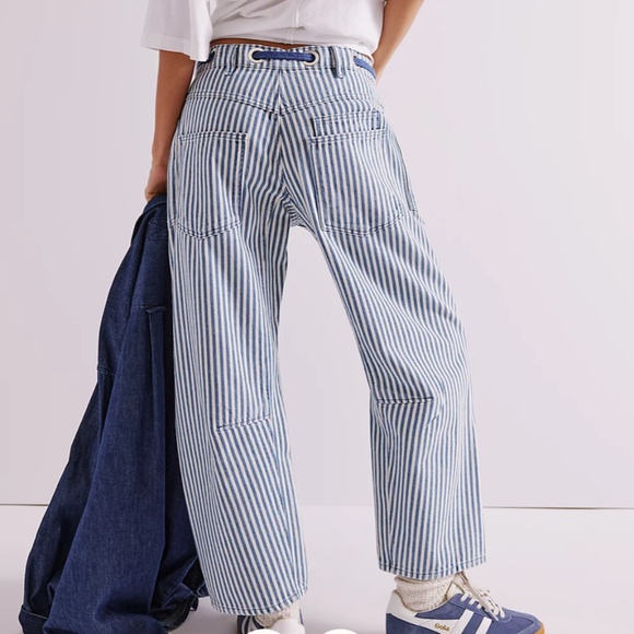 Free People Women’s Moxie Railroad Low-Slung Barrel Jeans - Picture 2 of 14